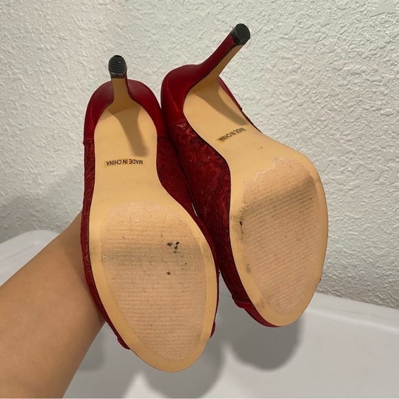 Red Lace Heels - Picture 9 of 9